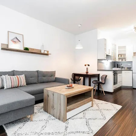 Alure Residences 3 & 24h Self Check-in, Parking In The Garage In The Building Included, New Building, Terrace, Location With A Forest Park With A Lake, Children's Playground