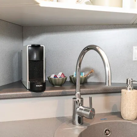 Alure Residences 3 & 24h Self Check-in, Parking In The Garage In The Building Included, New Building, Terrace, Location With A Forest Park With A Lake, Children's Playground