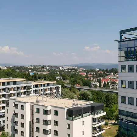 דירה Alure Residences 3 & 24h Self Check-in, Parking In The Garage In The Building Included, New Building, Terrace, Location With A Forest Park With A Lake, Children's Playground *